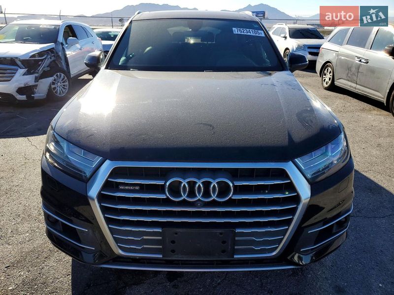 Внедорожник / Кроссовер Audi Q7 2018 в Тернополе