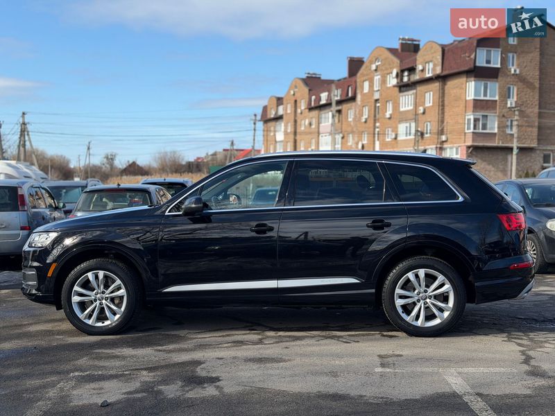 Внедорожник / Кроссовер Audi Q7 2016 в Киеве