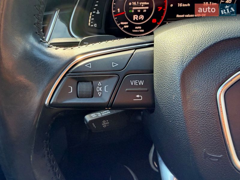 Внедорожник / Кроссовер Audi Q7 2016 в Киеве