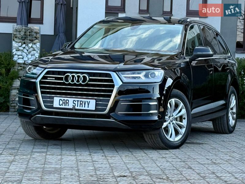 Позашляховик / Кросовер Audi Q7 2018 в Стрию