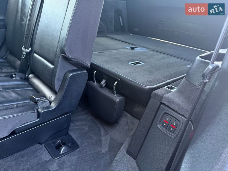 Позашляховик / Кросовер Audi Q7 2018 в Стрию