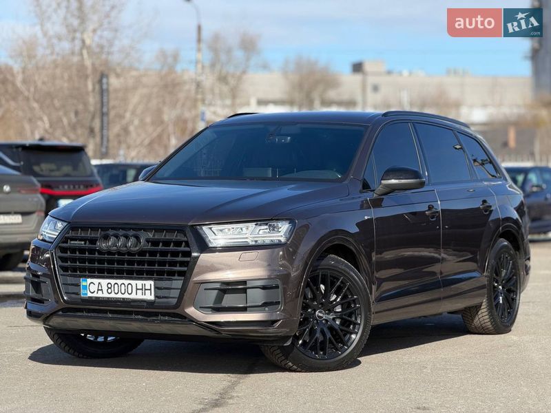 Внедорожник / Кроссовер Audi Q7 2016 в Киеве