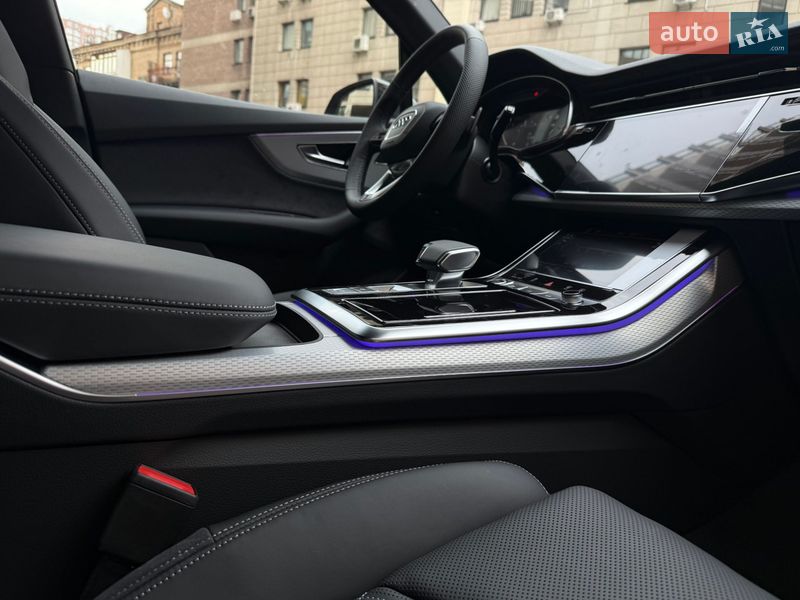 Внедорожник / Кроссовер Audi Q7 2026 в Киеве