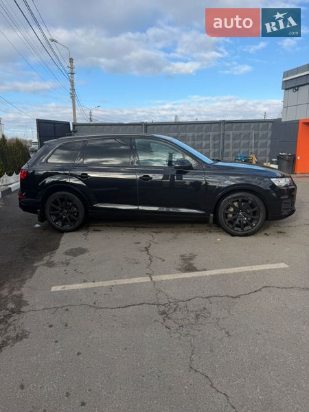 Позашляховик / Кросовер Audi Q7 2018 в Борисполі