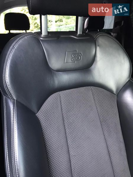 Внедорожник / Кроссовер Audi Q7 2015 в Луцке