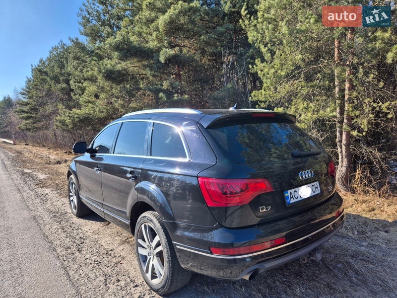 Внедорожник / Кроссовер Audi Q7 2012 в Владимире