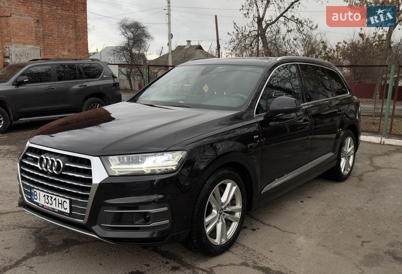 Внедорожник / Кроссовер Audi Q7 2018 в Полтаве