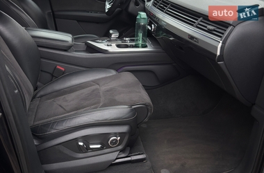 Внедорожник / Кроссовер Audi Q7 2018 в Полтаве