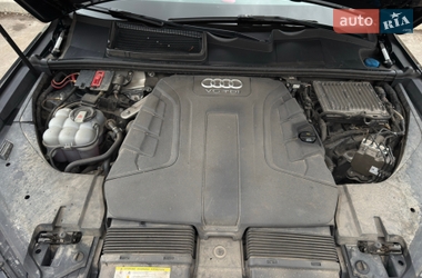Внедорожник / Кроссовер Audi Q7 2018 в Полтаве