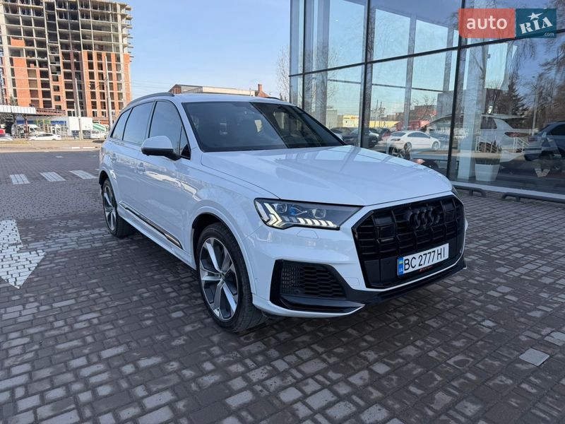 Позашляховик / Кросовер Audi Q7 2020 в Львові
