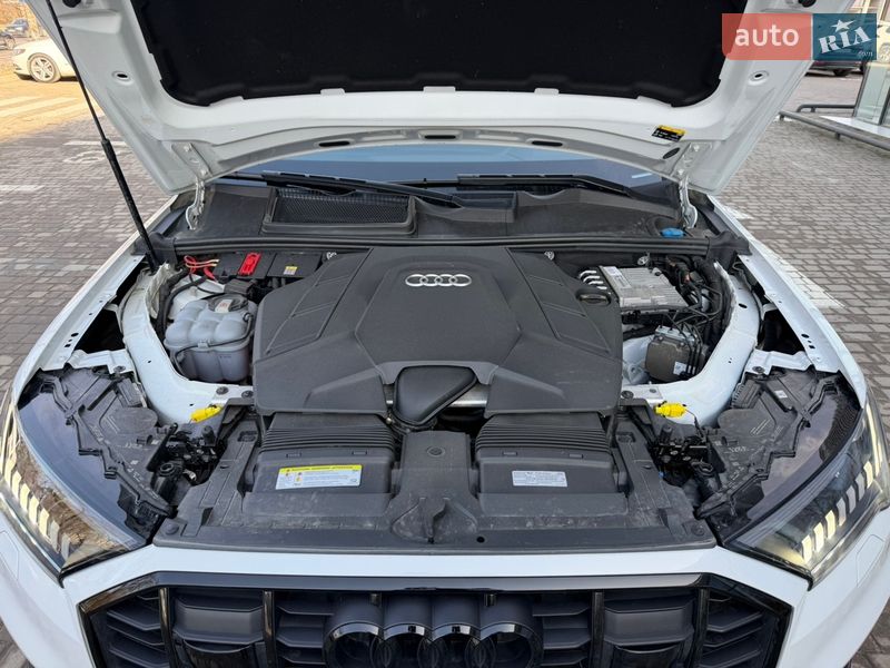 Позашляховик / Кросовер Audi Q7 2020 в Львові