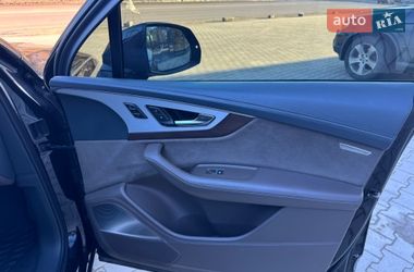 Внедорожник / Кроссовер Audi Q7 2016 в Ровно