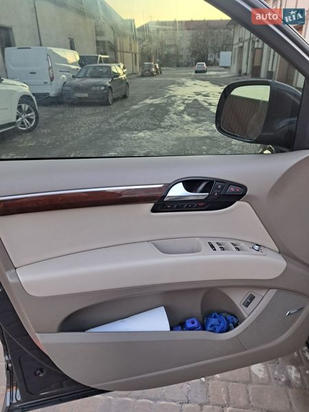 Внедорожник / Кроссовер Audi Q7 2012 в Тернополе