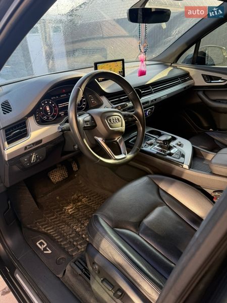 Позашляховик / Кросовер Audi Q7 2018 в Переяславі