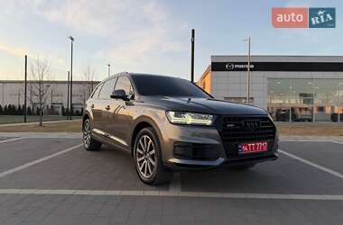 Внедорожник / Кроссовер Audi Q7 2018 в Мукачево