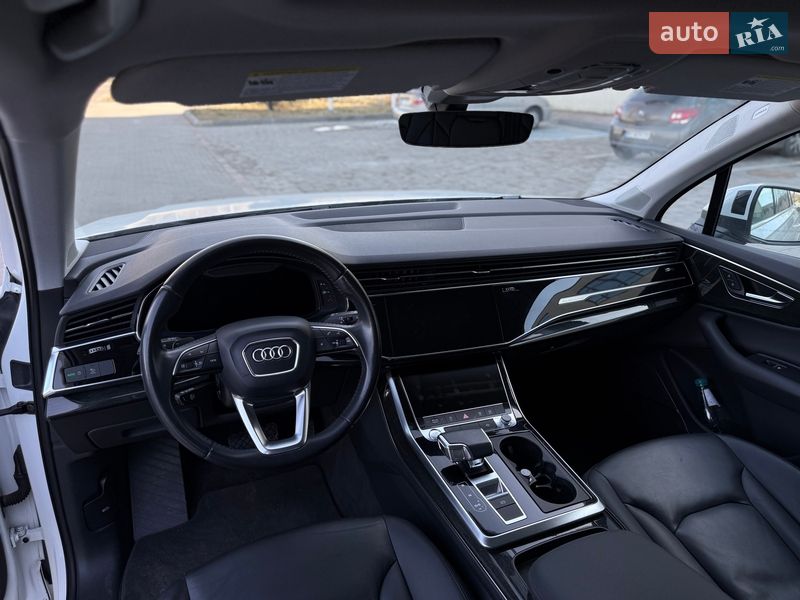 Внедорожник / Кроссовер Audi Q7 2019 в Стрые