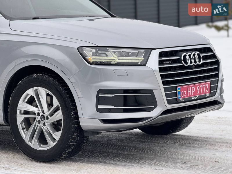 Внедорожник / Кроссовер Audi Q7 2018 в Киеве