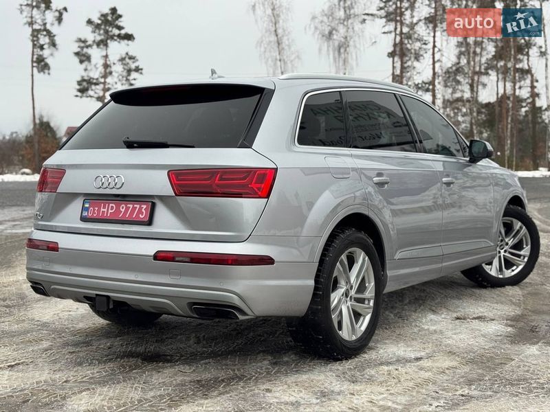 Внедорожник / Кроссовер Audi Q7 2018 в Киеве