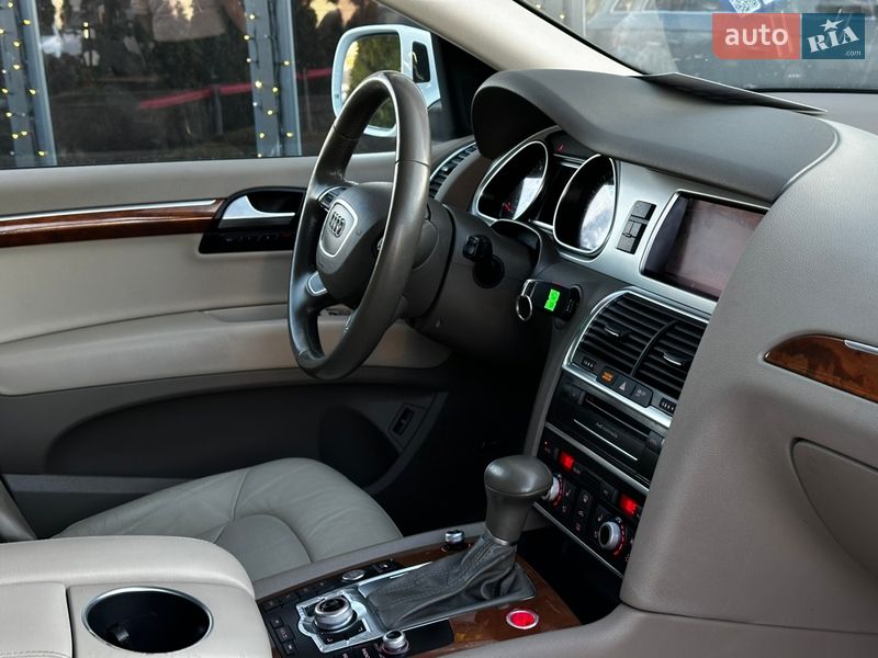 Внедорожник / Кроссовер Audi Q7 2014 в Львове