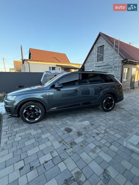 Позашляховик / Кросовер Audi Q7 2018 в Переяславі