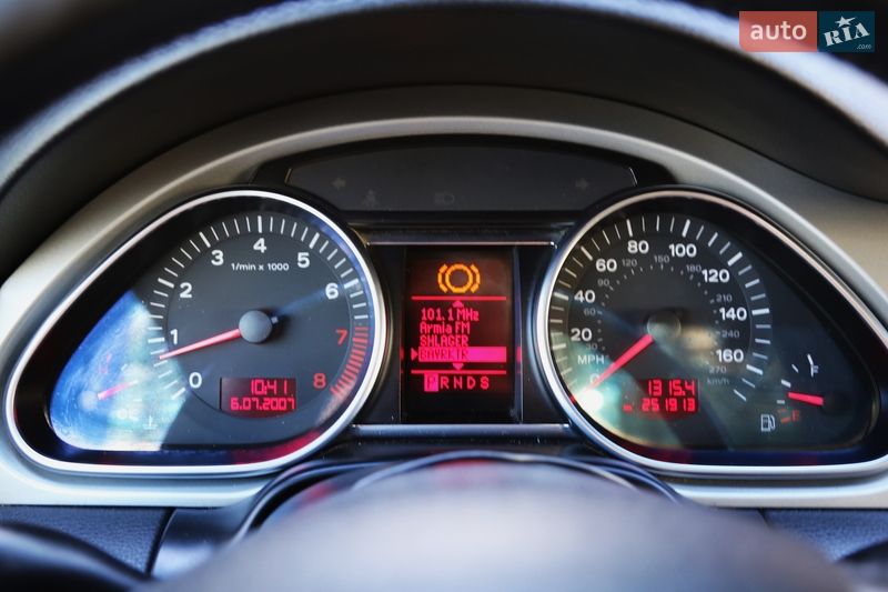 Позашляховик / Кросовер Audi Q7 2007 в Києві