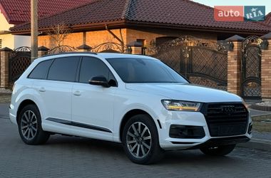 Внедорожник / Кроссовер Audi Q7 2017 в Луцке
