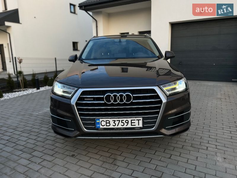 Внедорожник / Кроссовер Audi Q7 2017 в Львове