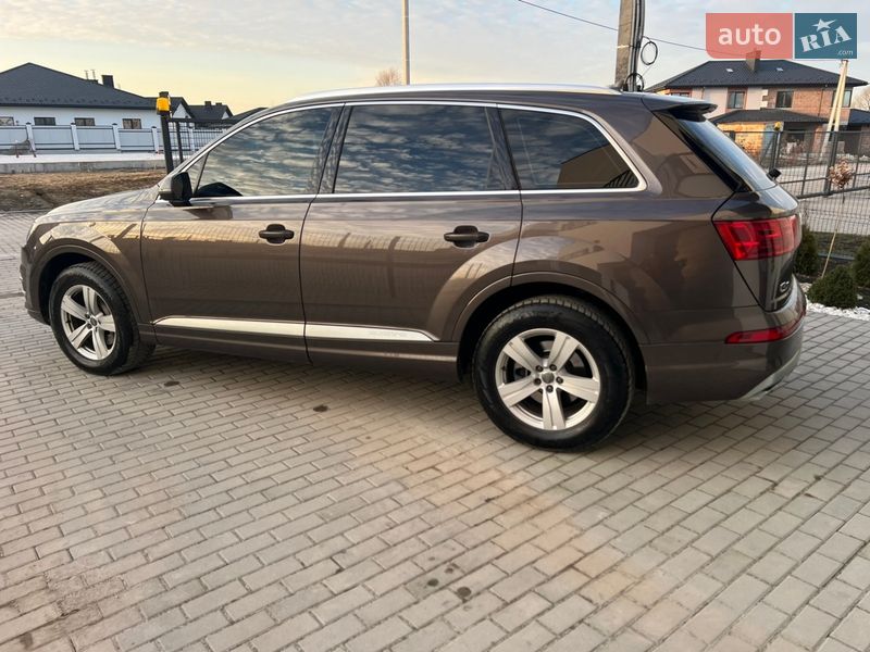 Внедорожник / Кроссовер Audi Q7 2017 в Львове