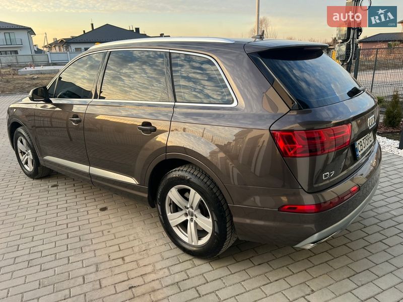 Внедорожник / Кроссовер Audi Q7 2017 в Львове