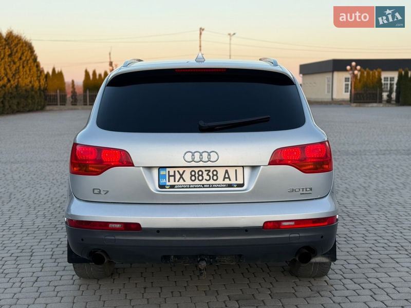Позашляховик / Кросовер Audi Q7 2007 в Чернівцях