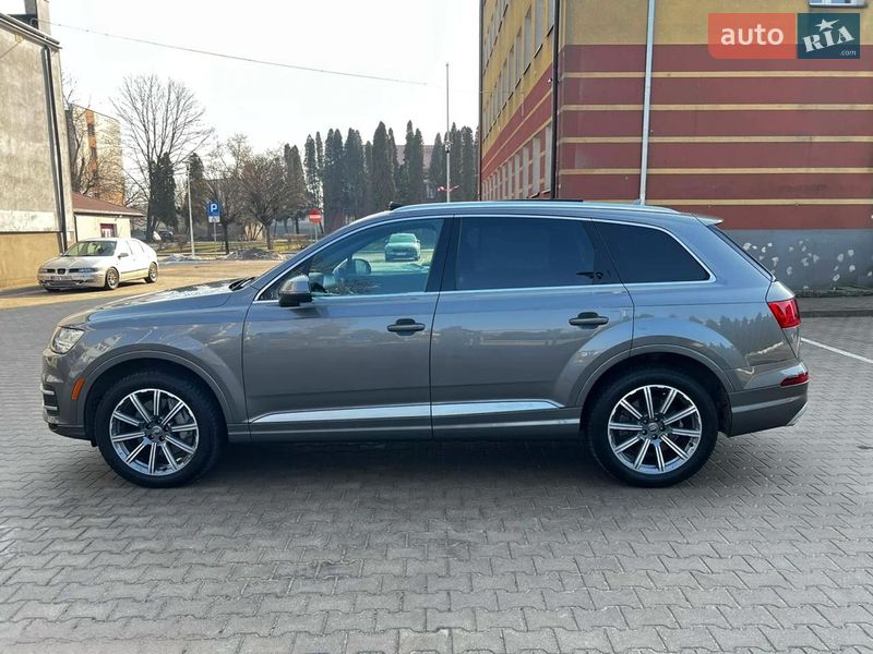 Позашляховик / Кросовер Audi Q7 2018 в Києві