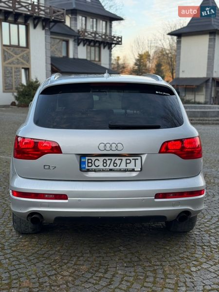Позашляховик / Кросовер Audi Q7 2009 в Старому Самборі