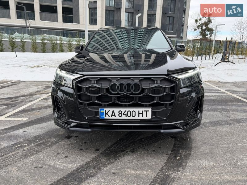 Внедорожник / Кроссовер Audi Q7 2024 в Киеве
