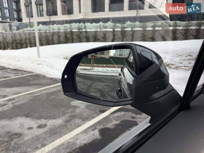 Внедорожник / Кроссовер Audi Q7 2024 в Киеве