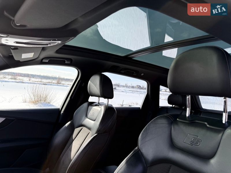 Внедорожник / Кроссовер Audi Q7 2018 в Ирпене