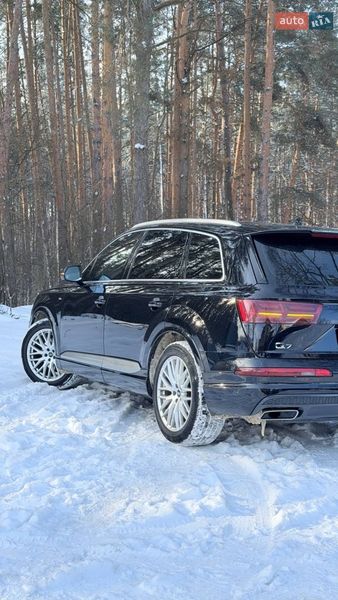 Внедорожник / Кроссовер Audi Q7 2018 в Ирпене
