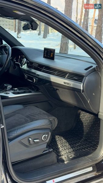 Внедорожник / Кроссовер Audi Q7 2018 в Ирпене