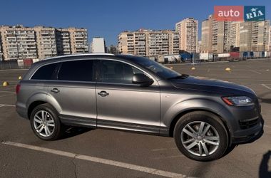 Позашляховик / Кросовер Audi Q7 2011 в Києві