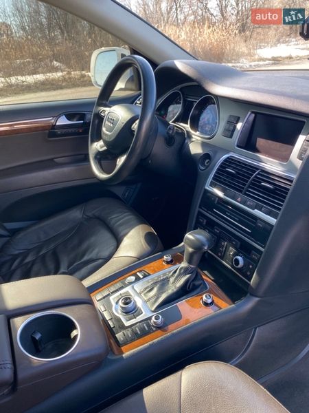 Позашляховик / Кросовер Audi Q7 2014 в Борисполі