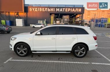 Внедорожник / Кроссовер Audi Q7 2015 в Первомайске