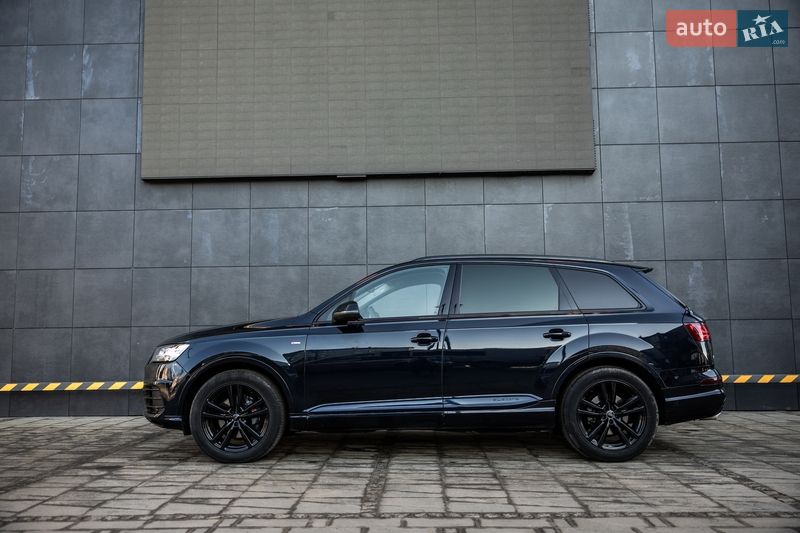 Внедорожник / Кроссовер Audi Q7 2016 в Житомире