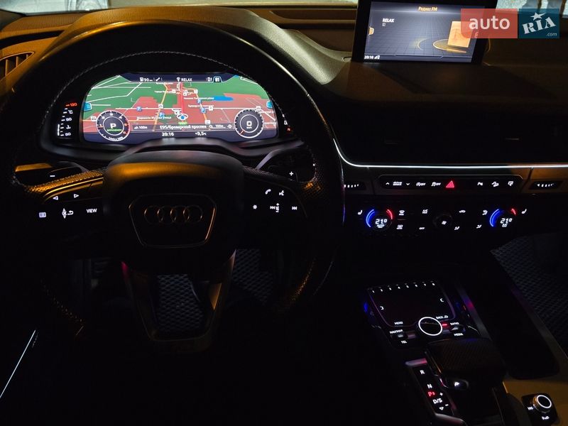 Внедорожник / Кроссовер Audi Q7 2016 в Киеве