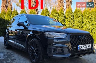 Позашляховик / Кросовер Audi Q7 2016 в Києві