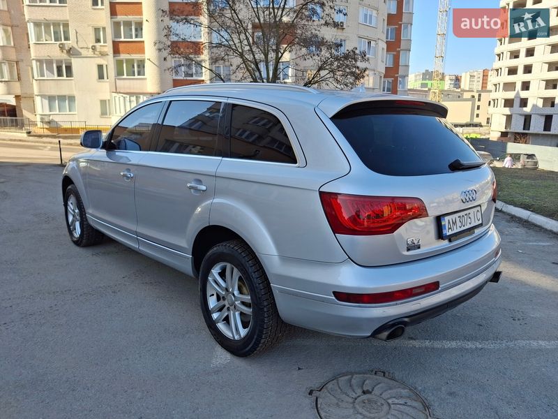Внедорожник / Кроссовер Audi Q7 2013 в Тернополе