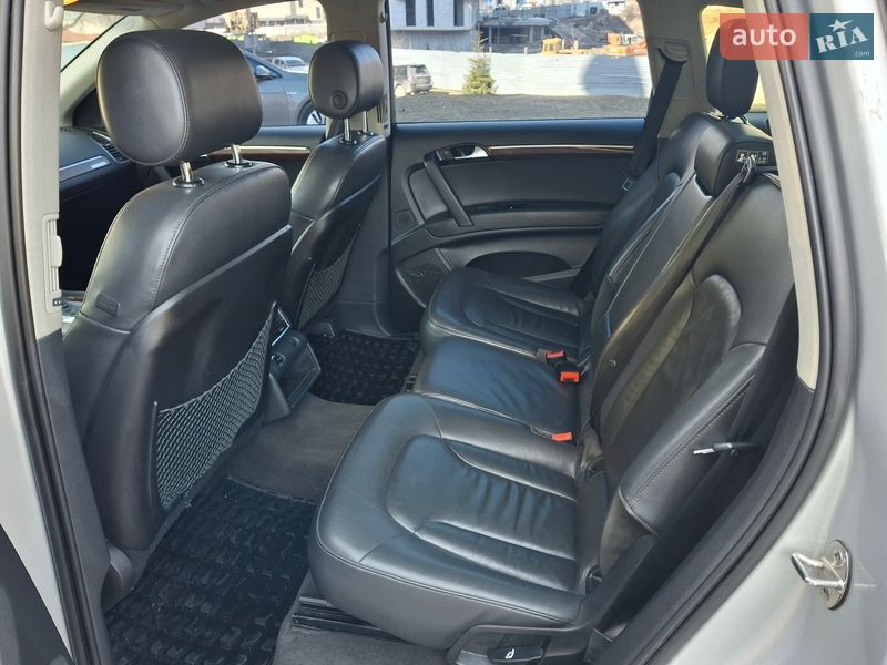 Внедорожник / Кроссовер Audi Q7 2013 в Тернополе