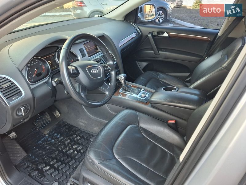 Внедорожник / Кроссовер Audi Q7 2013 в Тернополе