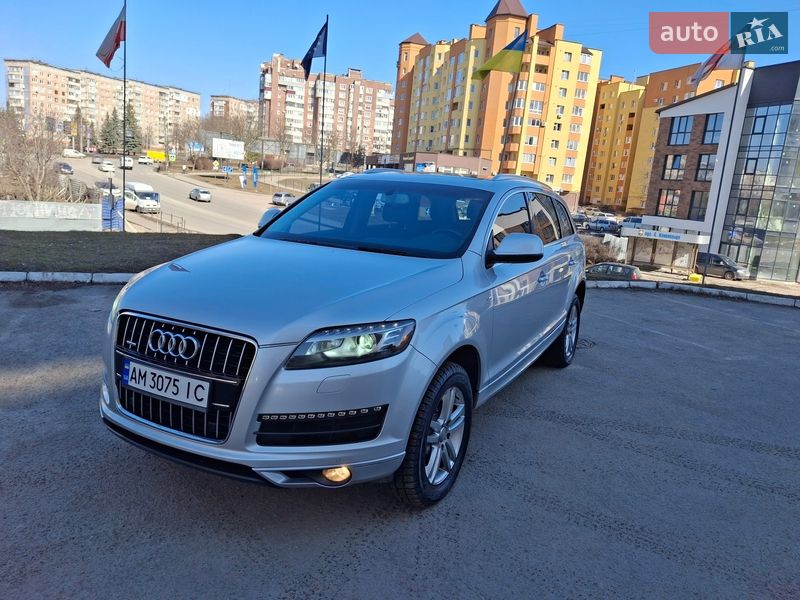 Внедорожник / Кроссовер Audi Q7 2013 в Тернополе
