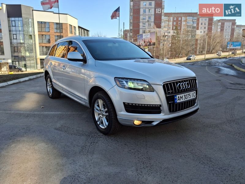 Внедорожник / Кроссовер Audi Q7 2013 в Тернополе