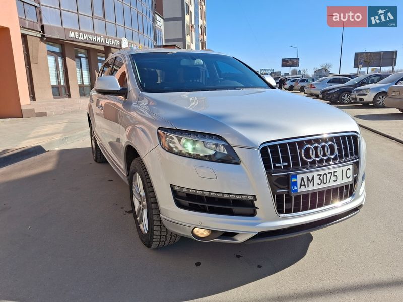 Внедорожник / Кроссовер Audi Q7 2013 в Тернополе