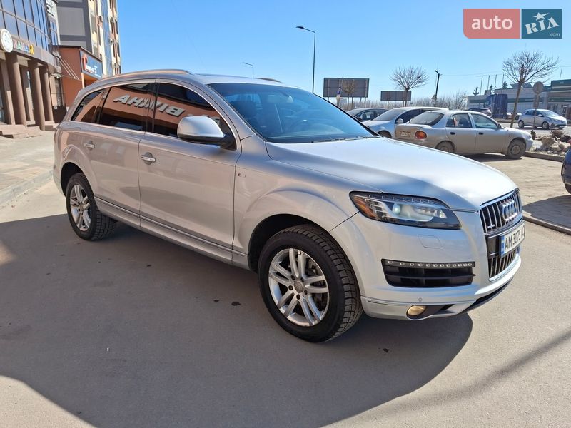 Внедорожник / Кроссовер Audi Q7 2013 в Тернополе